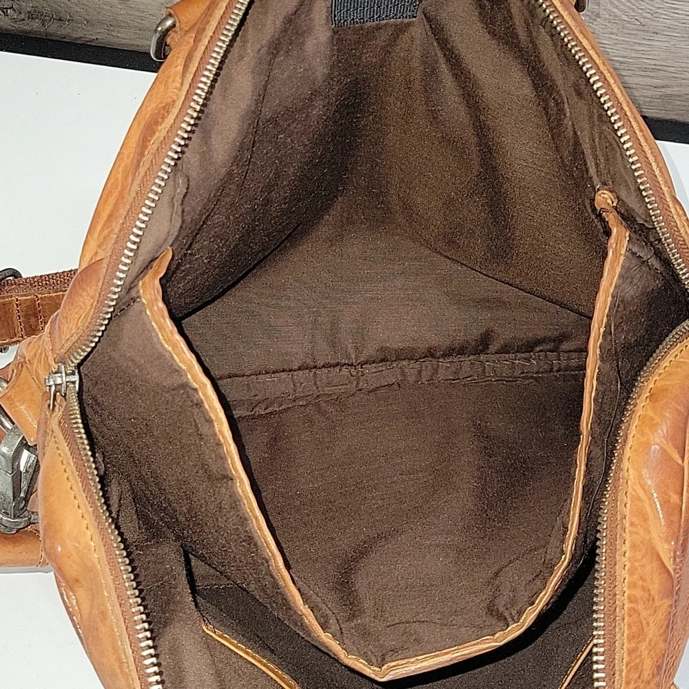 Vilenca Holland Woven Leather Briefcase Bag in Tan